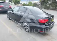 2016 Volkswagen Jetta фото