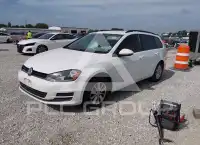 2016 Volkswagen GOLF фото