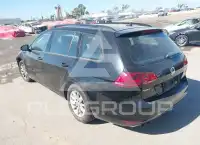 2016 Volkswagen GOLF photo