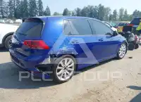 2016 Volkswagen GOLF photo