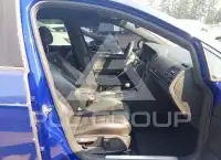 2016 Volkswagen GOLF photo