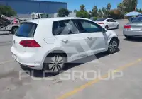 2016 Volkswagen E-Golf фото