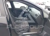 2016 Volkswagen GOLF photo