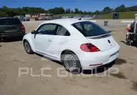 2016 Volkswagen BEETLE фото
