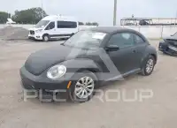 2016 Volkswagen BEETLE фото