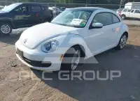2016 Volkswagen BEETLE фото