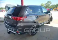 2017 Mitsubishi OUTLANDER photo