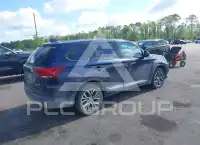 2017 Mitsubishi OUTLANDER photo