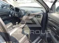 2017 Mitsubishi OUTLANDER photo