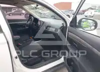 2017 Mitsubishi OUTLANDER photo