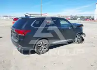 2017 Mitsubishi OUTLANDER photo