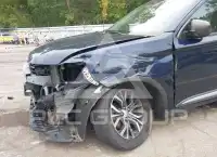 2017 Mitsubishi OUTLANDER photo