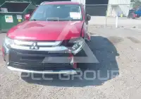 2017 Mitsubishi OUTLANDER photo