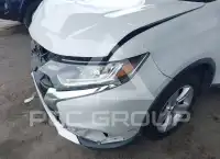 2017 Mitsubishi OUTLANDER фото