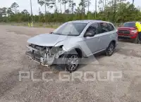 2017 Mitsubishi OUTLANDER photo