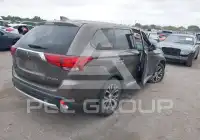 2017 Mitsubishi OUTLANDER фото