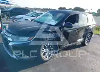 2017 Mitsubishi OUTLANDER фото