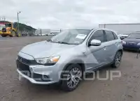 2017 Mitsubishi OUTLANDER фото