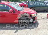 2017 Mitsubishi OUTLANDER фото