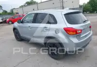 2017 Mitsubishi OUTLANDER фото