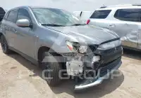 2017 Mitsubishi OUTLANDER фото