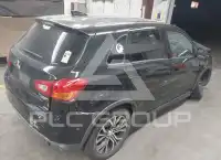 2017 Mitsubishi OUTLANDER фото