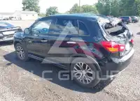 2017 Mitsubishi OUTLANDER фото
