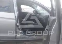 2017 Mitsubishi OUTLANDER фото