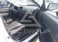2017 Mitsubishi OUTLANDER photo