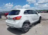 2017 Mitsubishi OUTLANDER фото