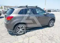 2017 Mitsubishi OUTLANDER фото
