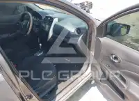 2017 Nissan VERSA фото