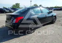 2017 Nissan VERSA фото