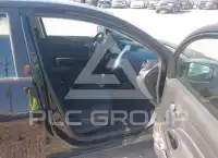 2017 Nissan VERSA photo