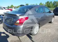 2017 Nissan VERSA фото