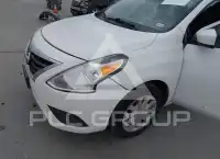 2017 Nissan VERSA фото