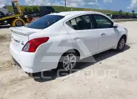 2017 Nissan VERSA фото