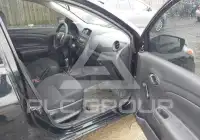 2017 Nissan VERSA фото