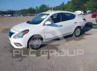 2017 Nissan VERSA photo