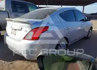 2017 Nissan VERSA фото