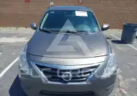 2017 Nissan VERSA photo