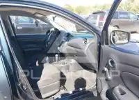 2017 Nissan VERSA photo