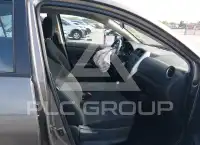 2017 Nissan VERSA фото
