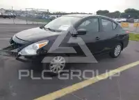 2017 Nissan VERSA photo