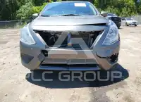 2017 Nissan VERSA фото