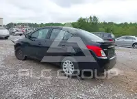 2017 Nissan VERSA фото