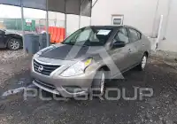 2017 Nissan VERSA photo