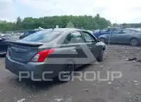 2017 Nissan VERSA photo