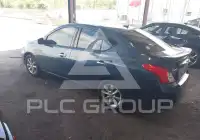 2017 Nissan VERSA фото