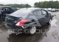 2017 Nissan VERSA фото